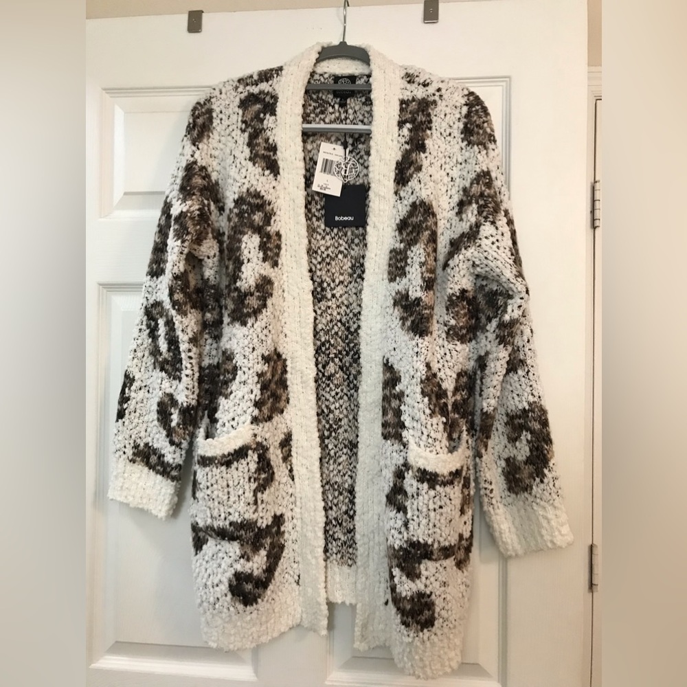 Bobeau “Boho” Nubby Long Sweater with pockets